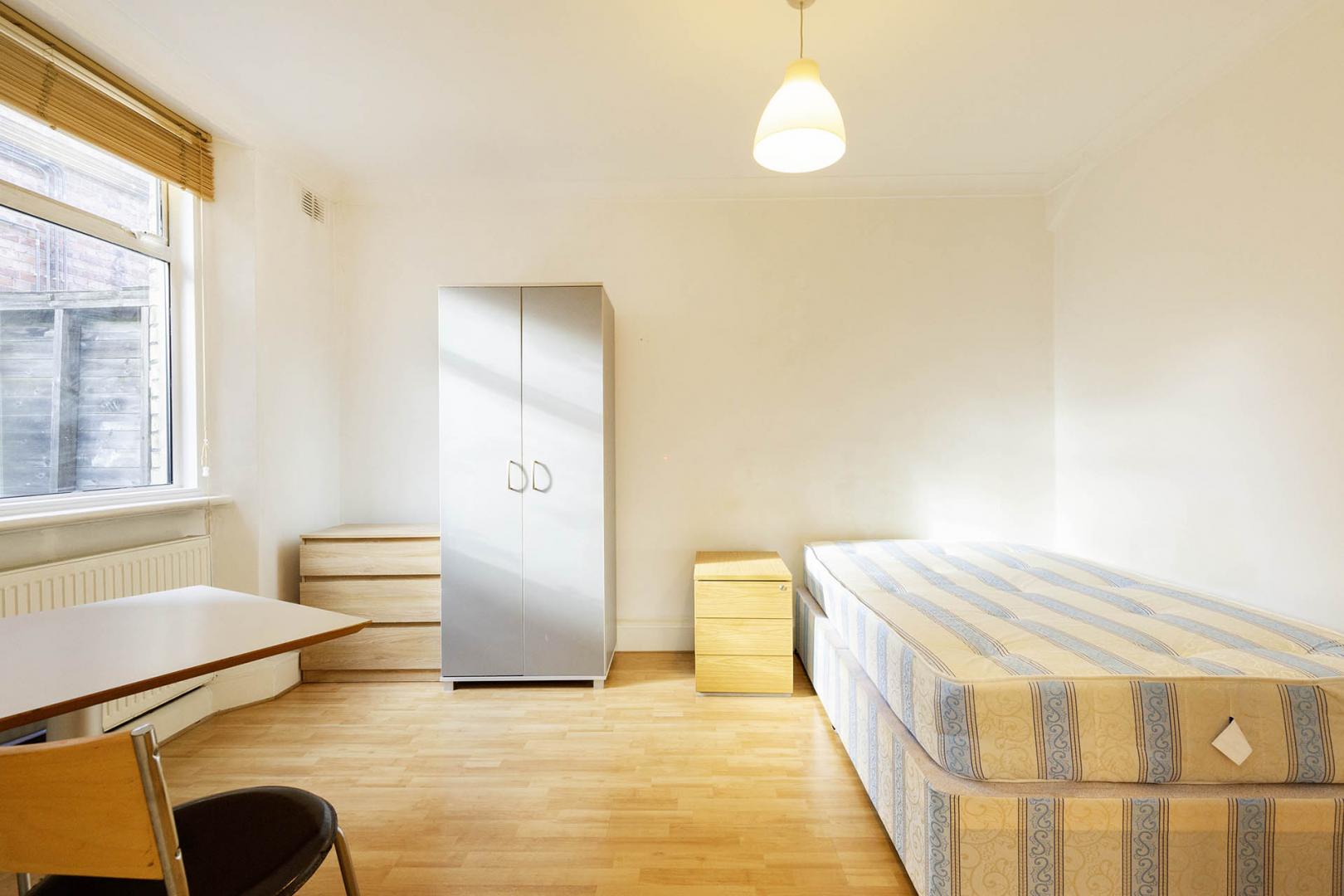 Modern and Central Apartment Willesden Lane, Willesden Green, (Inclusive of Council Tax ,Gas and Water)